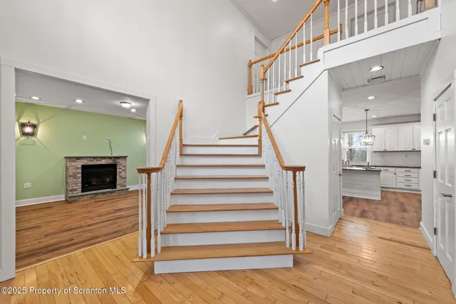 $420,000 | 25 McIntosh Drive, Carbondale, PA 18407