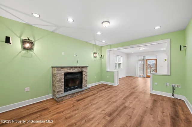 $420,000 | 25 McIntosh Drive, Carbondale, PA 18407