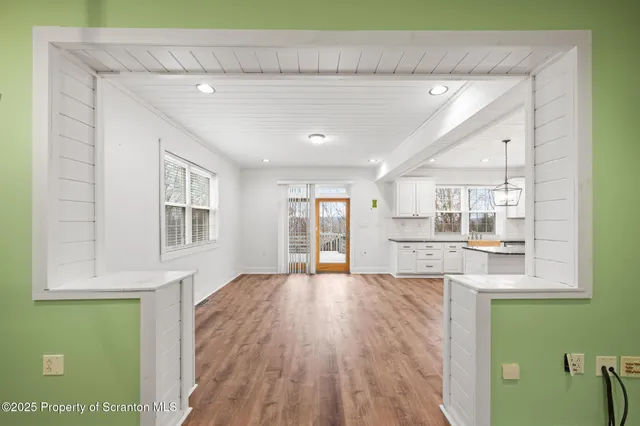 $420,000 | 25 McIntosh Drive, Carbondale, PA 18407