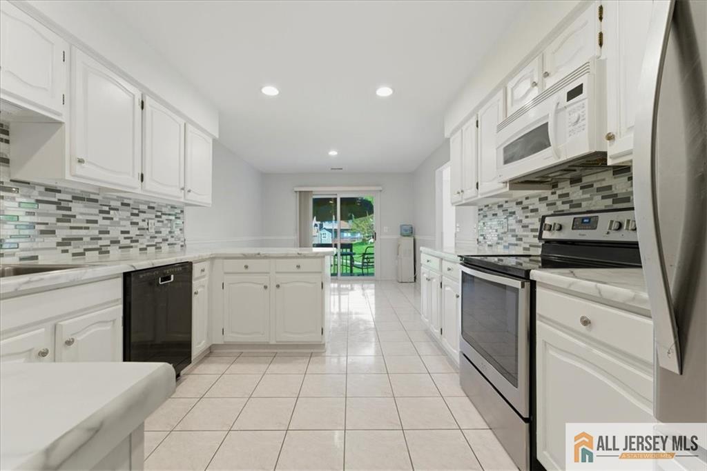 37 Giggleswick Way, Unit 37 Edison, NJ 08820 - Photo 17 of 52