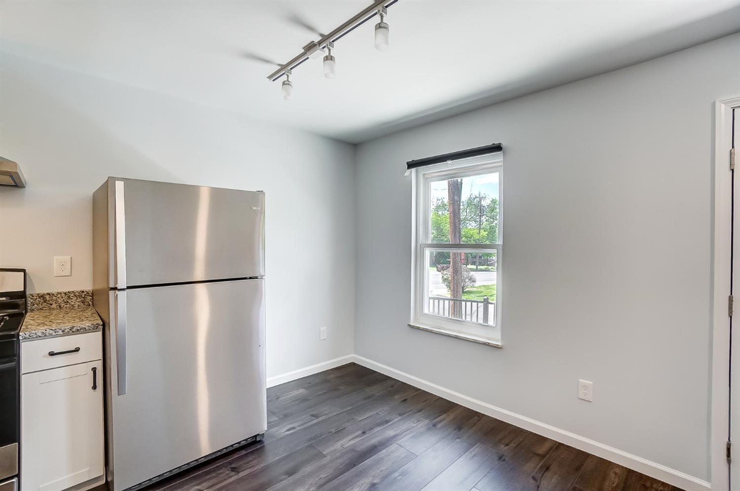 5701 Montgomery Road, Unit 1 Cincinnati, OH 45212 - Photo 13 of 33
