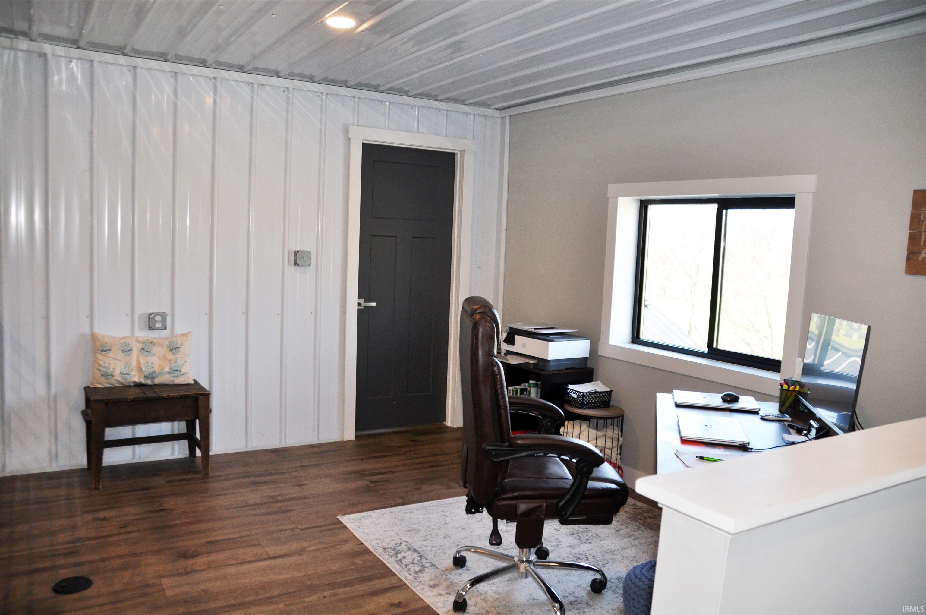 2185 West Keiser Road Columbia City, IN 46725 - Photo 17 of 19