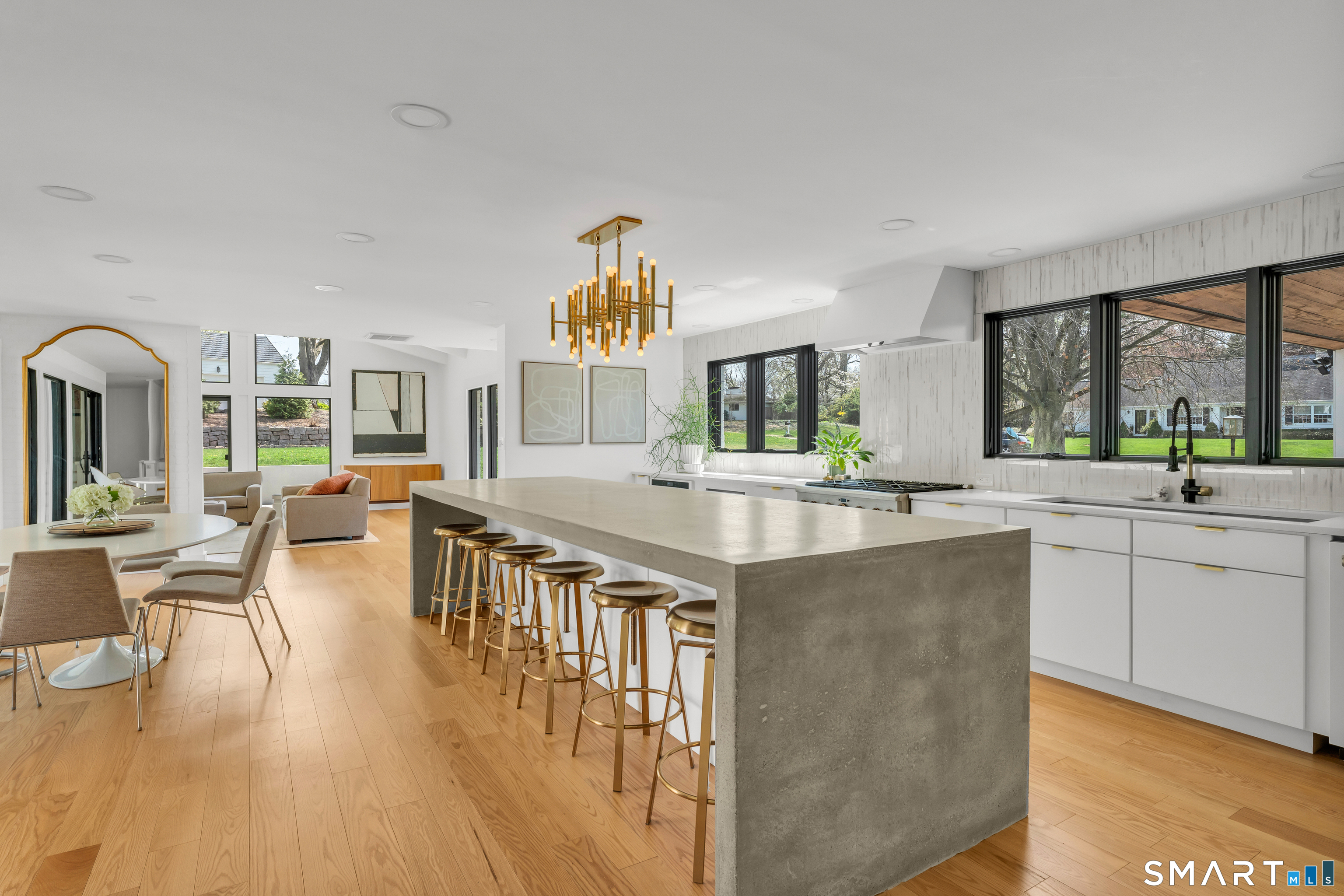 5 Windsor Road North Haven, CT 06473 - Photo 15 of 40