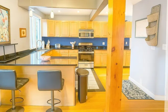 $550,000 | 31 Kenberma Street, Hull, MA 02045