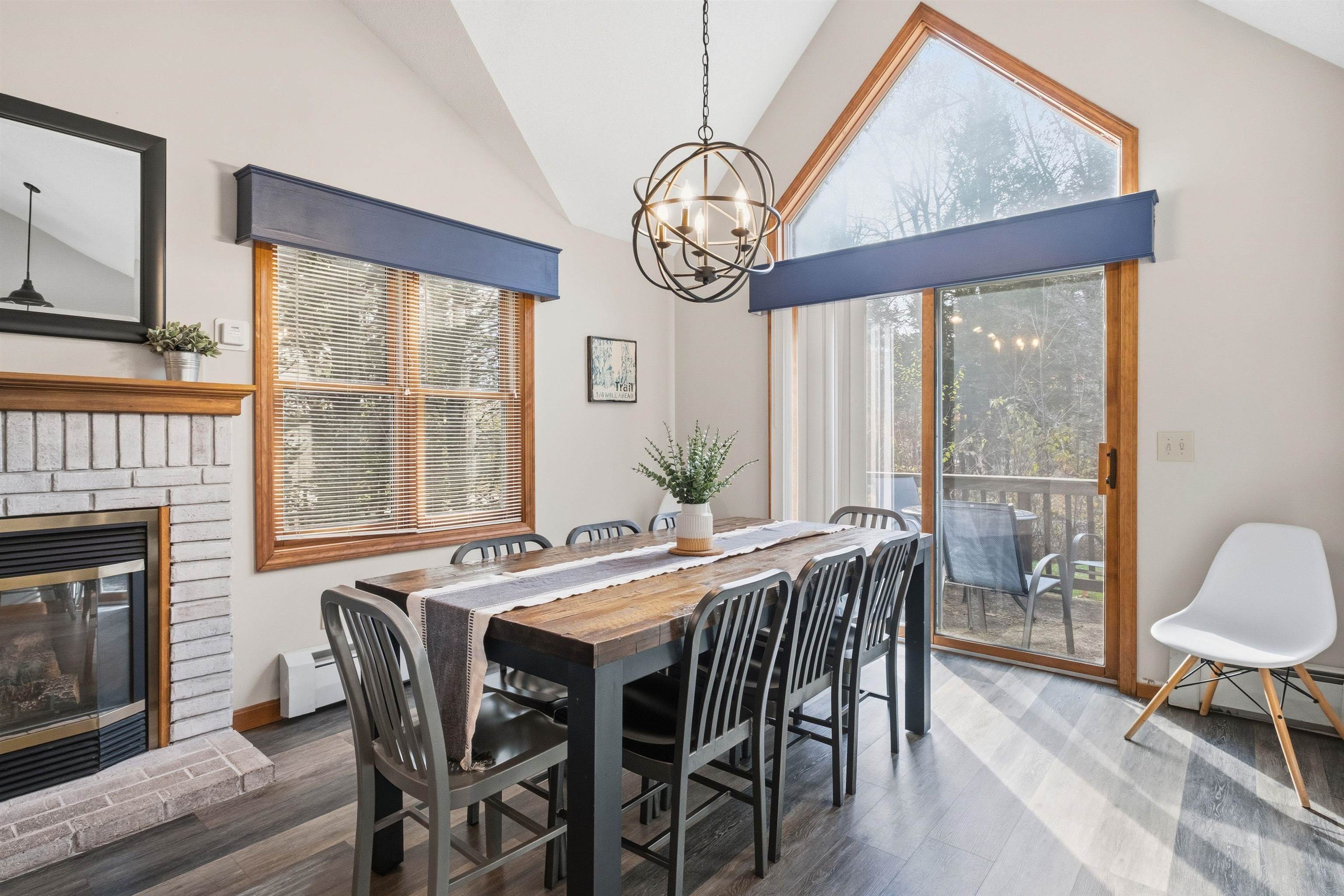 13 Woodsview Lane, Unit 2 Lincoln, NH 03251 - Photo 12 of 47