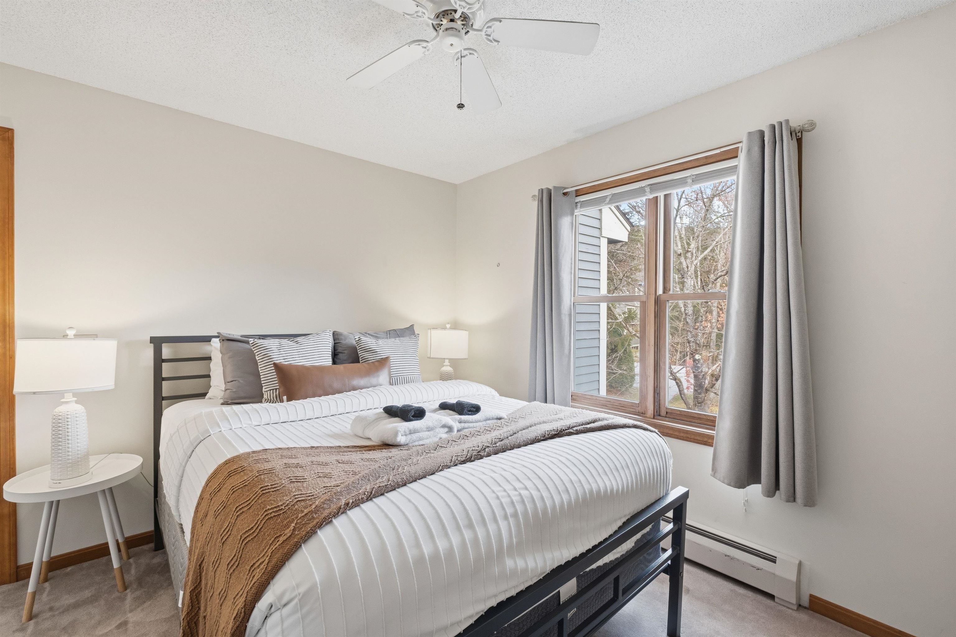 13 Woodsview Lane, Unit 2 Lincoln, NH 03251 - Photo 32 of 47