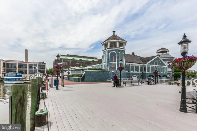 a view of a house with outdoor space