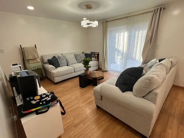 $377,900 | 468 Harmony Drive, Wheeling, IL 60090