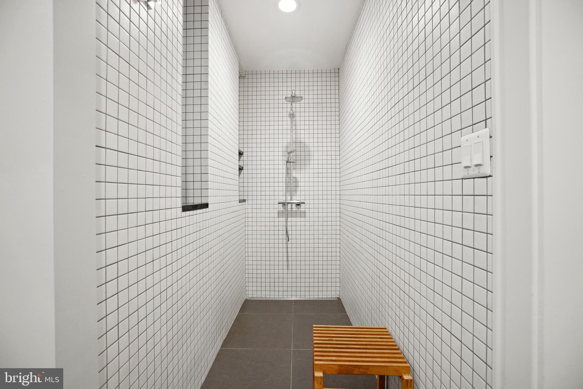 1135 Harvard Street Northwest, Unit 1 Washington, DC 20009 - Photo 26 of 31