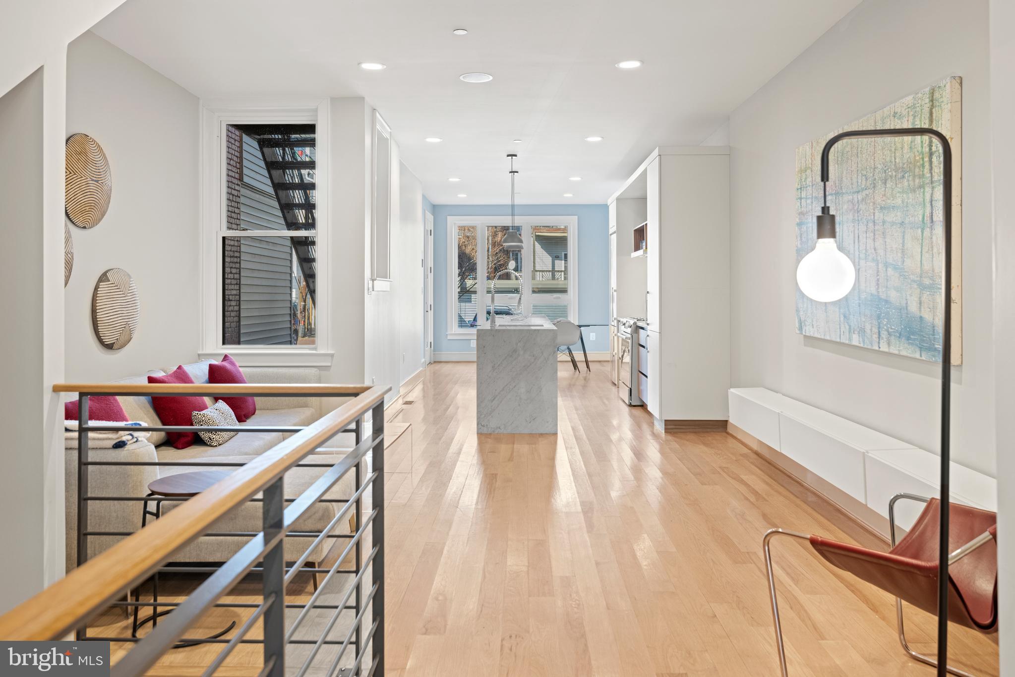 1135 Harvard Street Northwest, Unit 1 Washington, DC 20009 - Photo 3 of 31