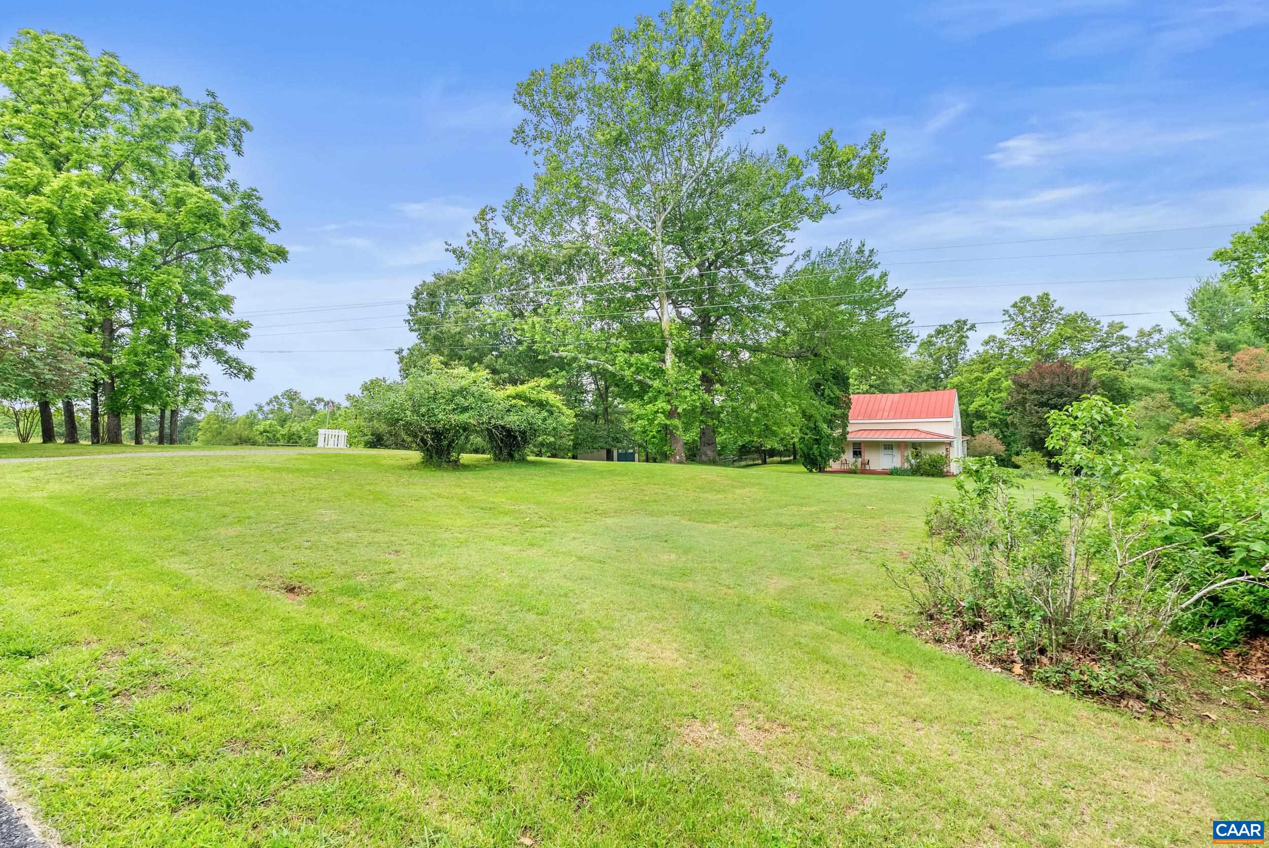 687 Gidsville Road Amherst, VA 24521 - Photo 43 of 70 a view of a garden