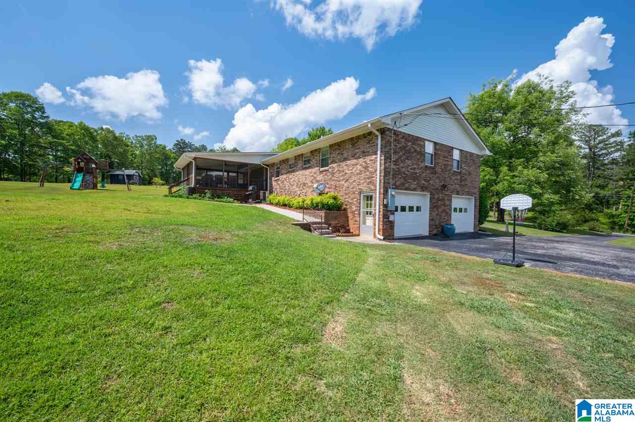 281 Meadow Trail Warrior, AL 35180 - Photo 4 of 33