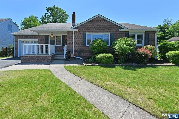 $668,000 | 332 Golf Avenue, Maywood, NJ 07607