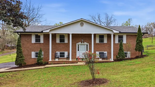 $389,000 | 379 Pleasant View Circle, Jasper, TN 37347