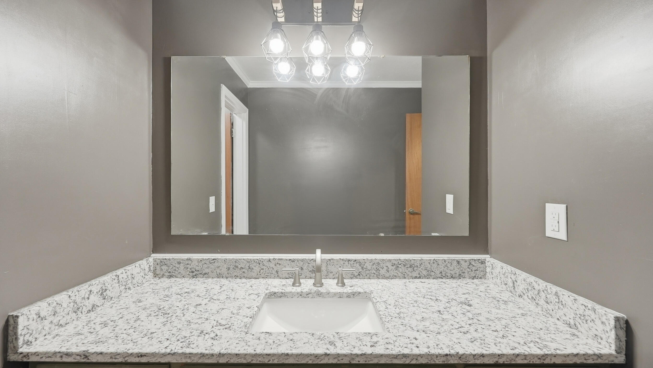 379 Pleasant View Circle Jasper, TN 37347 - Photo 19 of 32 379 pleasant view cir-19