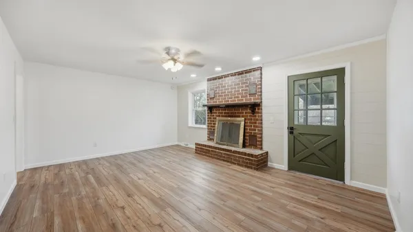 $389,000 | 379 Pleasant View Circle, Jasper, TN 37347