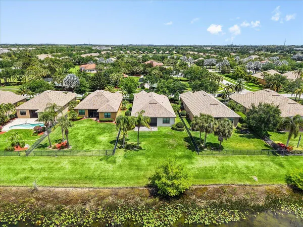 $5,100 | 2905 Siena Circle, Wellington, FL 33414