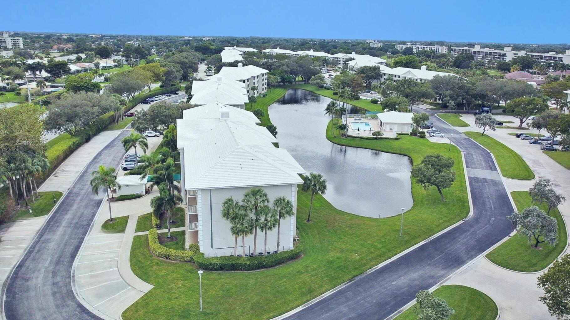 6073 Balboa Circle, Unit 305 Boca Raton, FL 33433 - Photo 26 of 29 an aerial view of a house