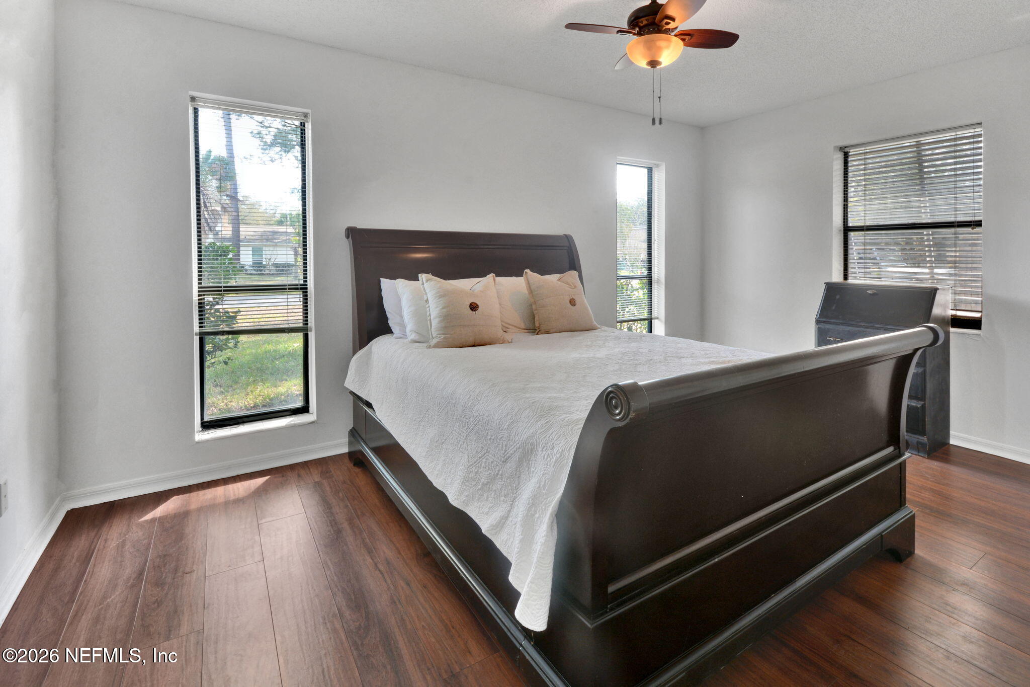 1074 Kings Road Neptune Beach, FL 32266 - Photo 12 of 31 5-web-or-mls-JVT_5495