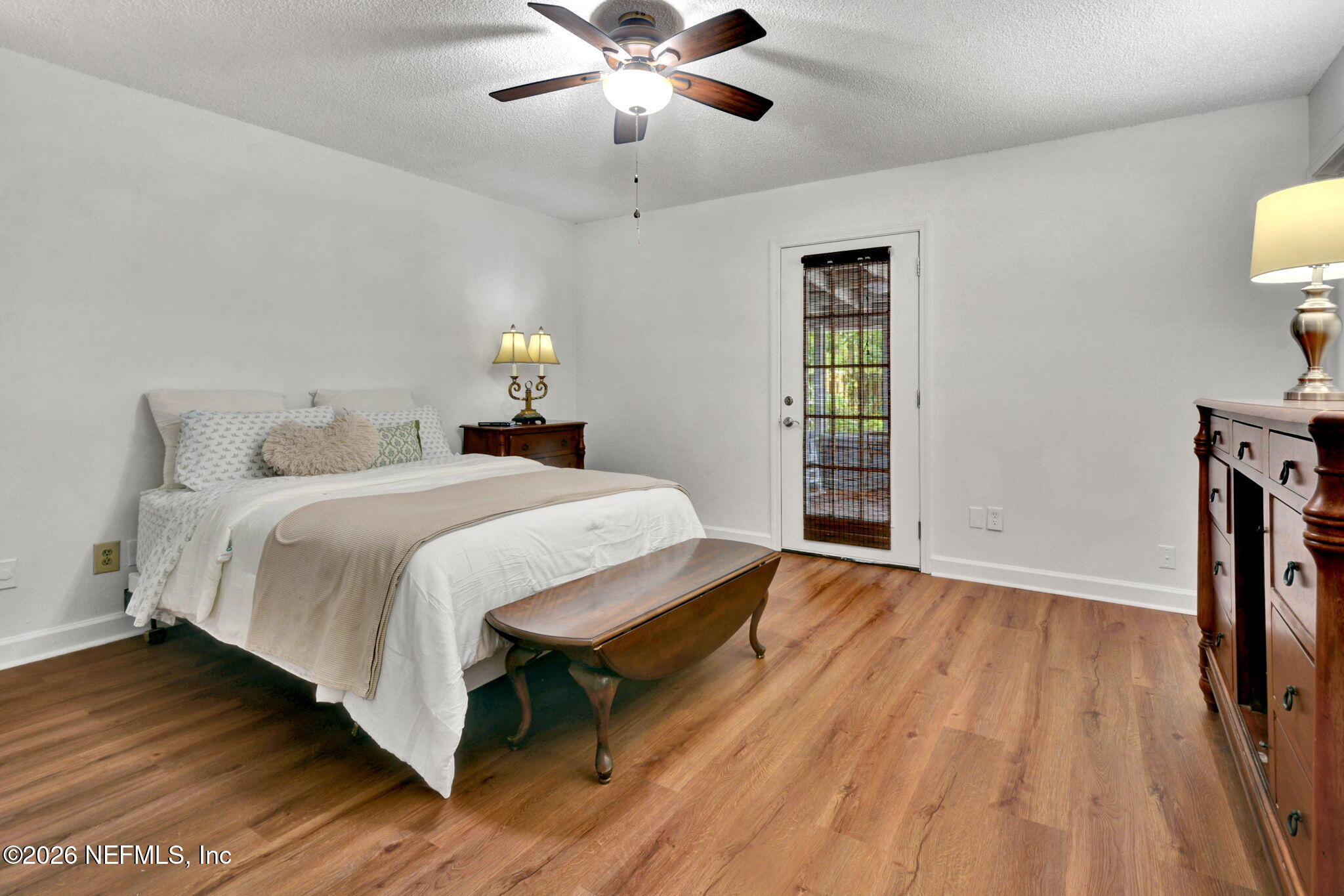 1074 Kings Road Neptune Beach, FL 32266 - Photo 15 of 31 18-web-or-mls-JVT_5565
