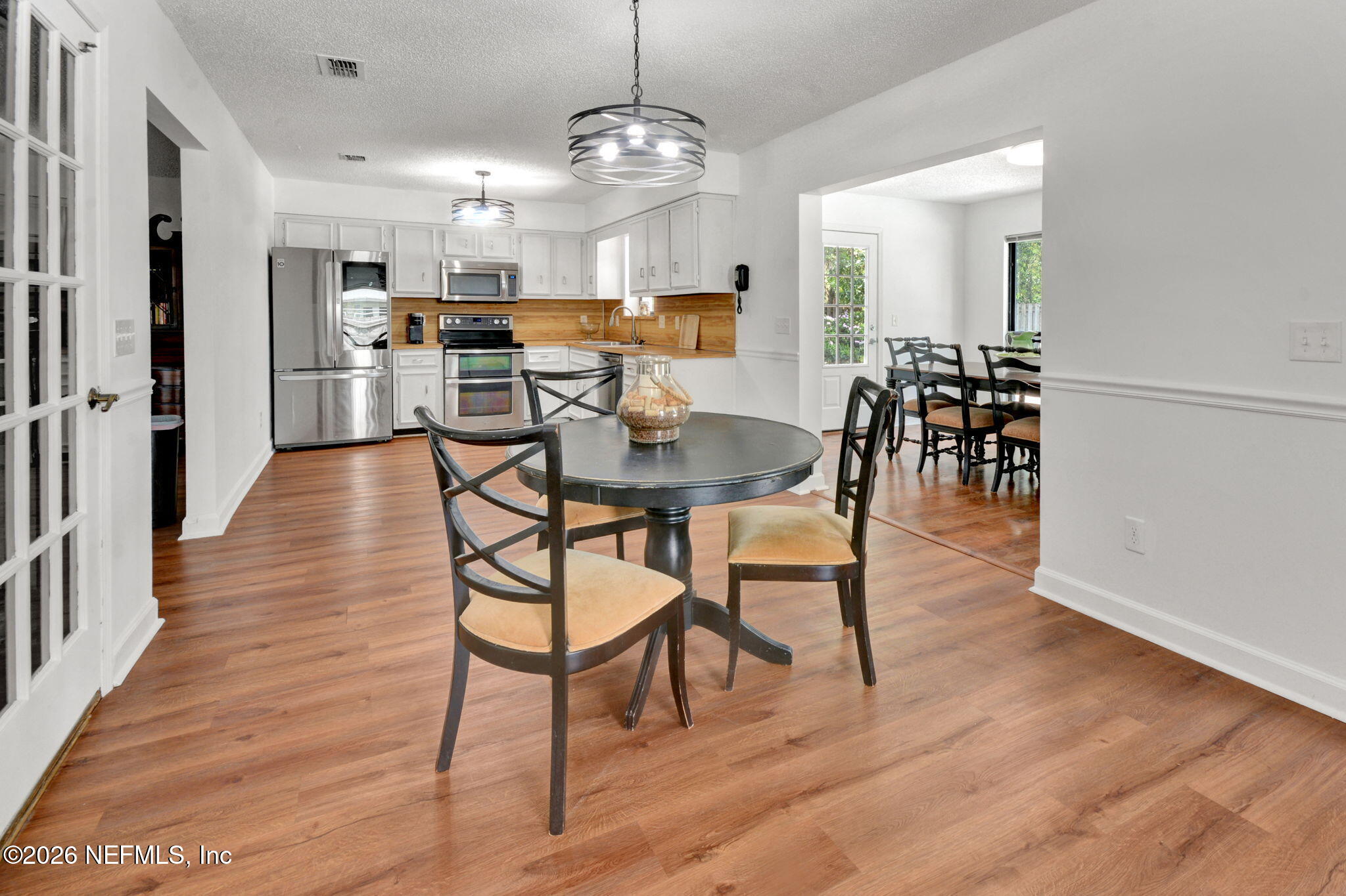 1074 Kings Road Neptune Beach, FL 32266 - Photo 8 of 31 12-web-or-mls-JVT_5535