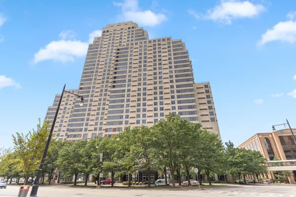 $349,900 | 103 Campau Avenue Northwest, Unit 1911, Grand Rapids, MI 49503