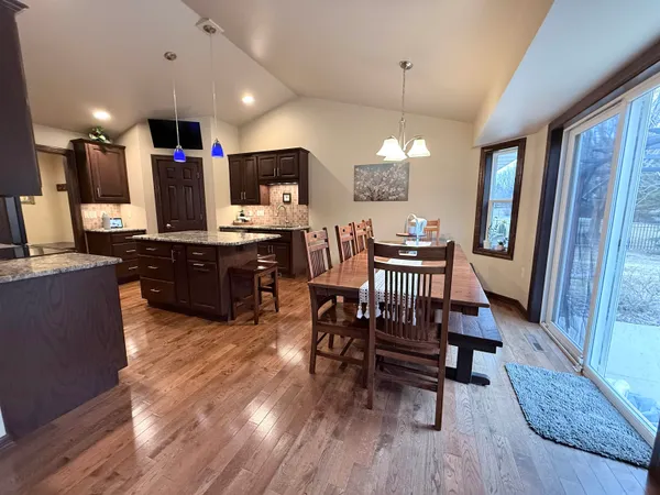 $499,900 | 2017 Morning Dew Lane, De Pere, WI 54115