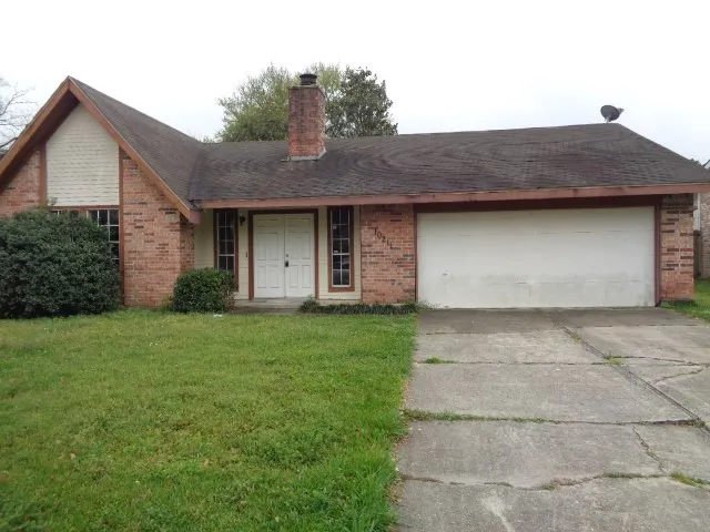 $1,750 | 10211 Golden Sunshine Drive, Houston, TX 77064