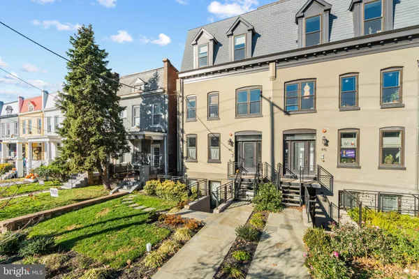 $4,100 | 417 Randolph Street Northwest, Unit 2, Washington, DC 20011