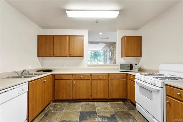 $335,000 | 31409 Taylor, Temecula, CA 92592