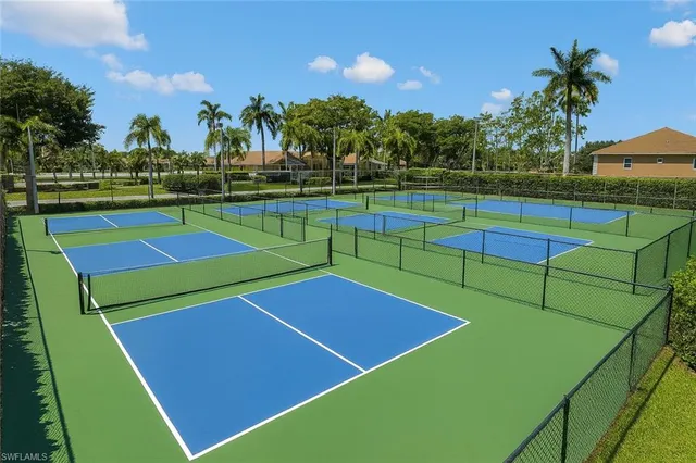 a view of a tennis court