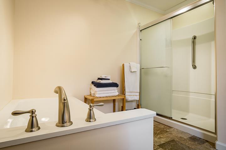 2329 Roslin Road Jamestown, TN 38556 - Photo 17 of 30 a bathroom with a sink and a mirror