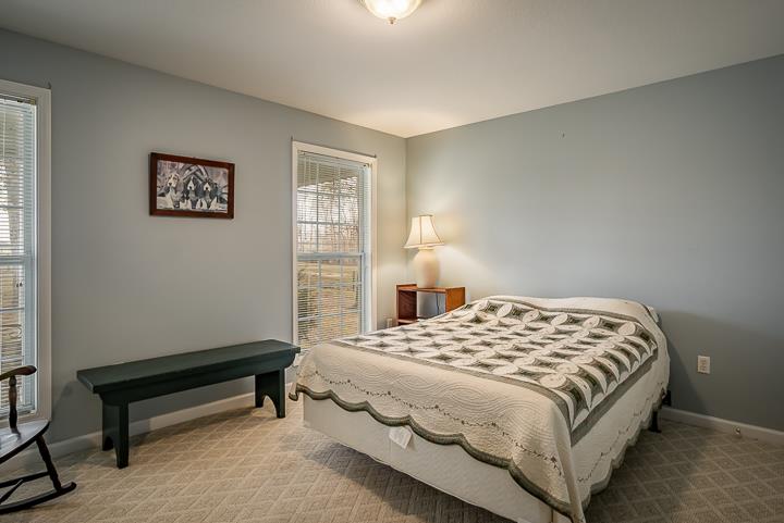2329 Roslin Road Jamestown, TN 38556 - Photo 20 of 30 a bedroom with a bed and a window
