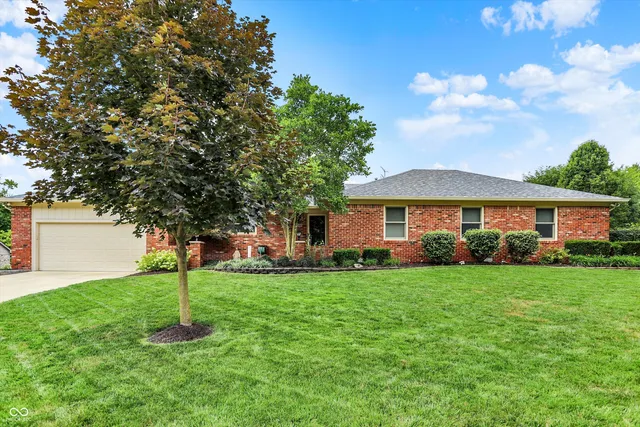 $450,000 | 6540 Nathan Lane, Indianapolis, IN 46237