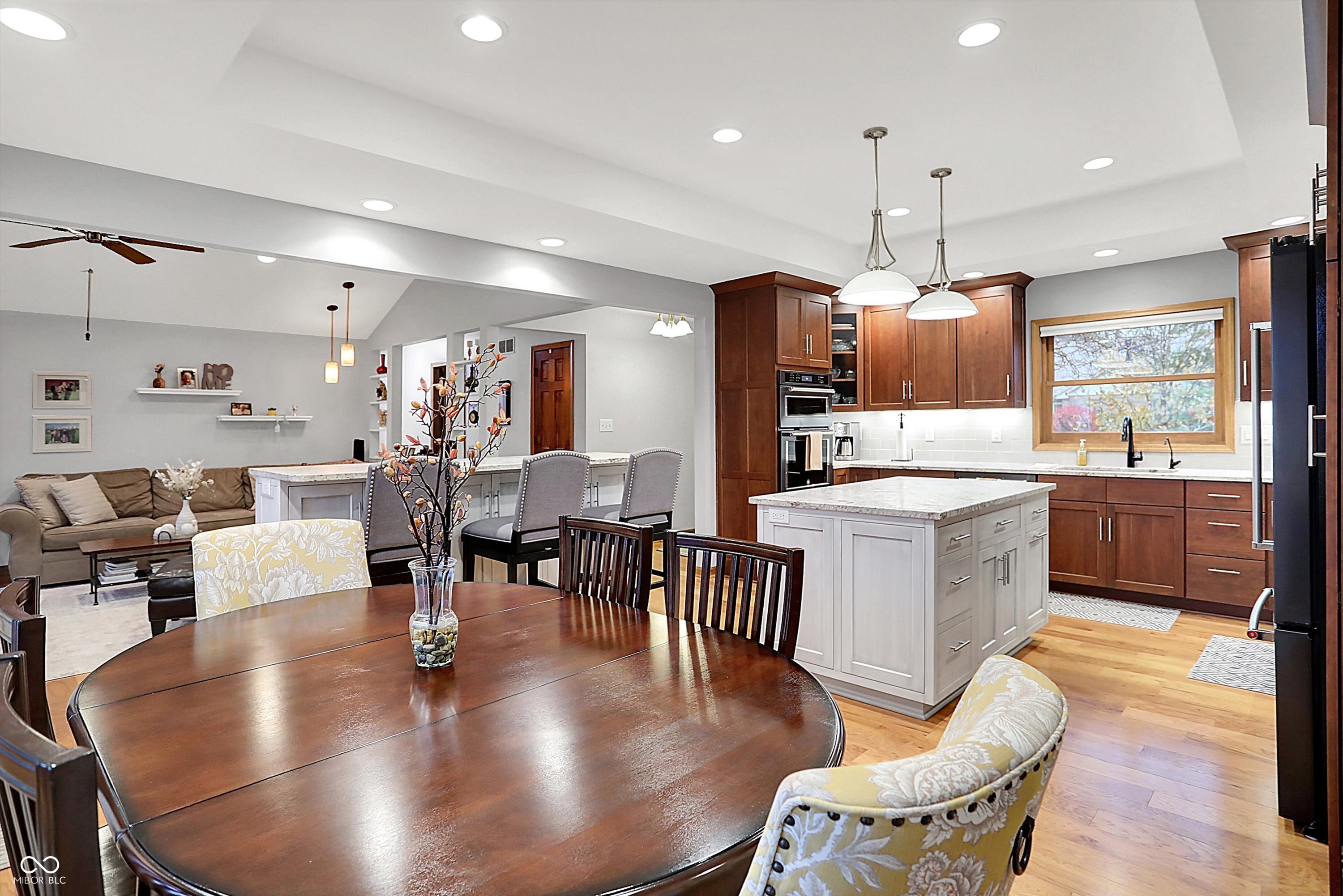 6540 Nathan Lane Indianapolis, IN 46237 - Photo 11 of 65