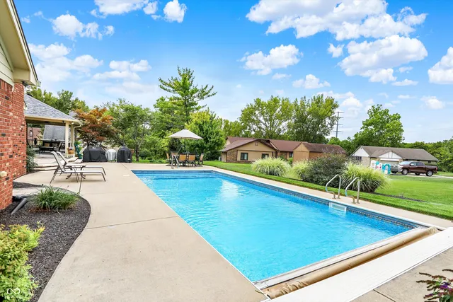 $450,000 | 6540 Nathan Lane, Indianapolis, IN 46237