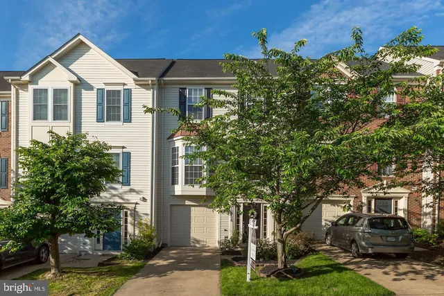 $3,000 | 10106 Sir Reynard Lane, Bristow, VA 20136