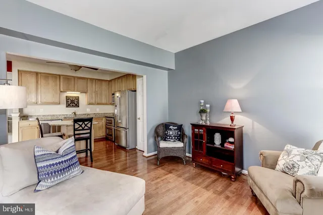 $3,000 | 10106 Sir Reynard Lane, Bristow, VA 20136