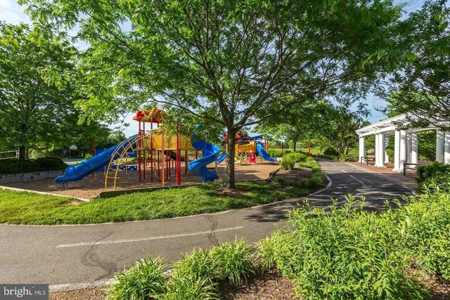 $3,000 | 10106 Sir Reynard Lane, Bristow, VA 20136