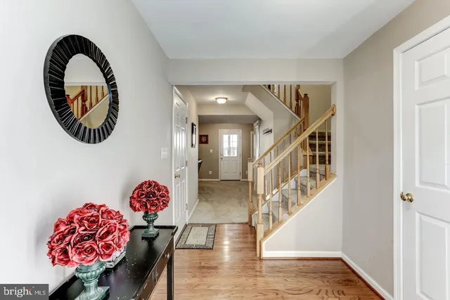 $3,000 | 10106 Sir Reynard Lane, Bristow, VA 20136