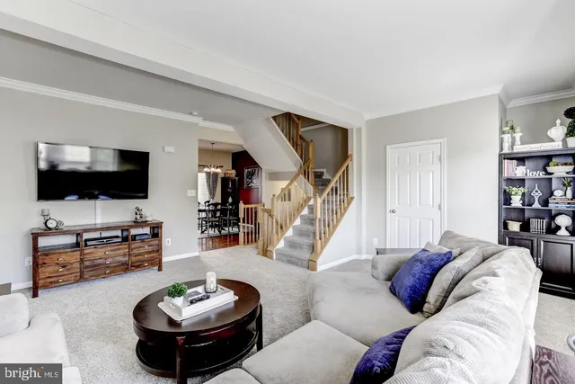 $3,000 | 10106 Sir Reynard Lane, Bristow, VA 20136