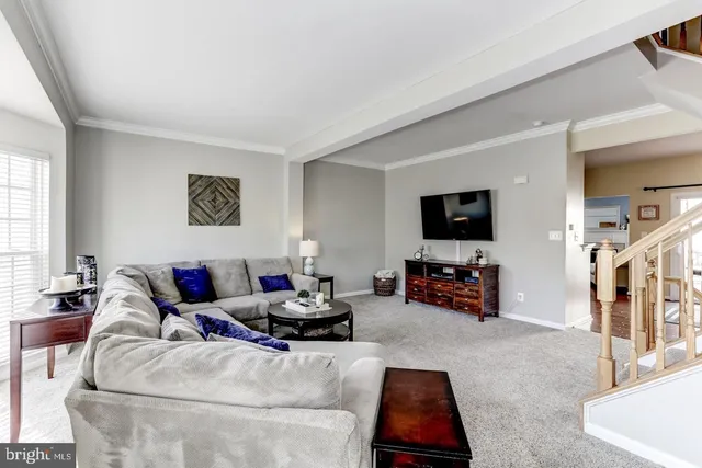 $3,000 | 10106 Sir Reynard Lane, Bristow, VA 20136