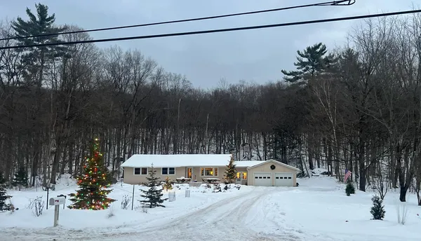 $468,000 | 1537 Lake Dunmore Road, Leicester, VT 05733