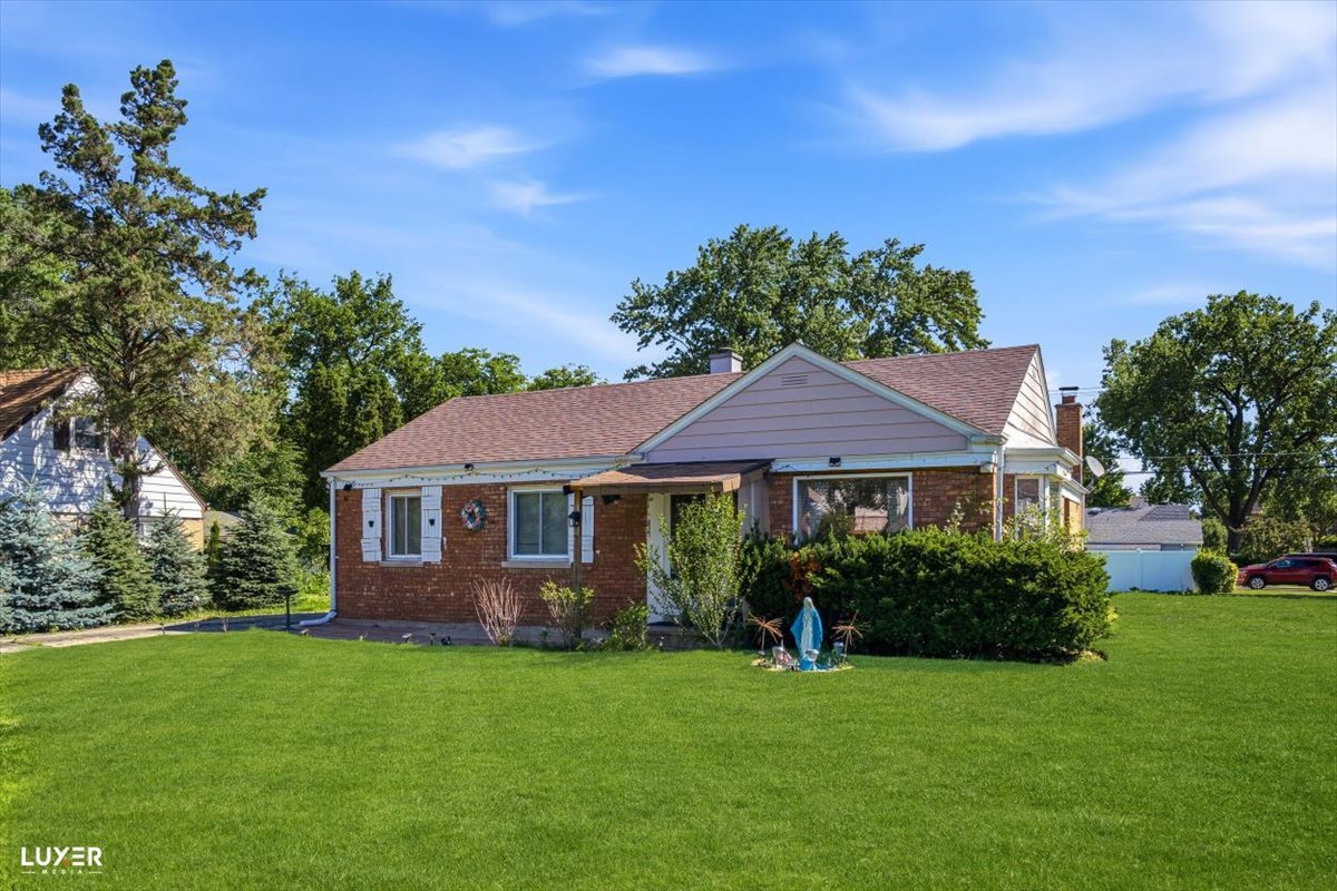 600 West Bob O Link Road Mount Prospect, IL 60056 - Photo 23 of 32