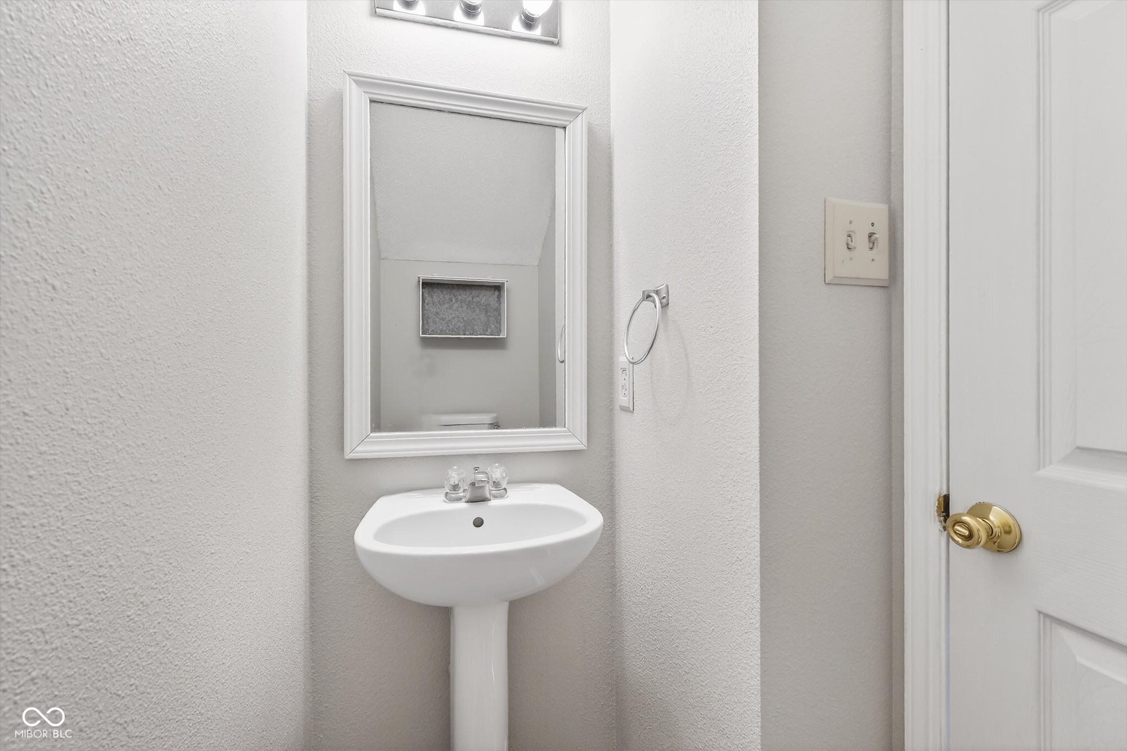 8277 South Evening Drive Pendleton, IN 46064 - Photo 12 of 27