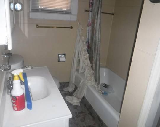 2217 South Boston Road Danville, VA 24540 - Photo 5 of 8 full bath