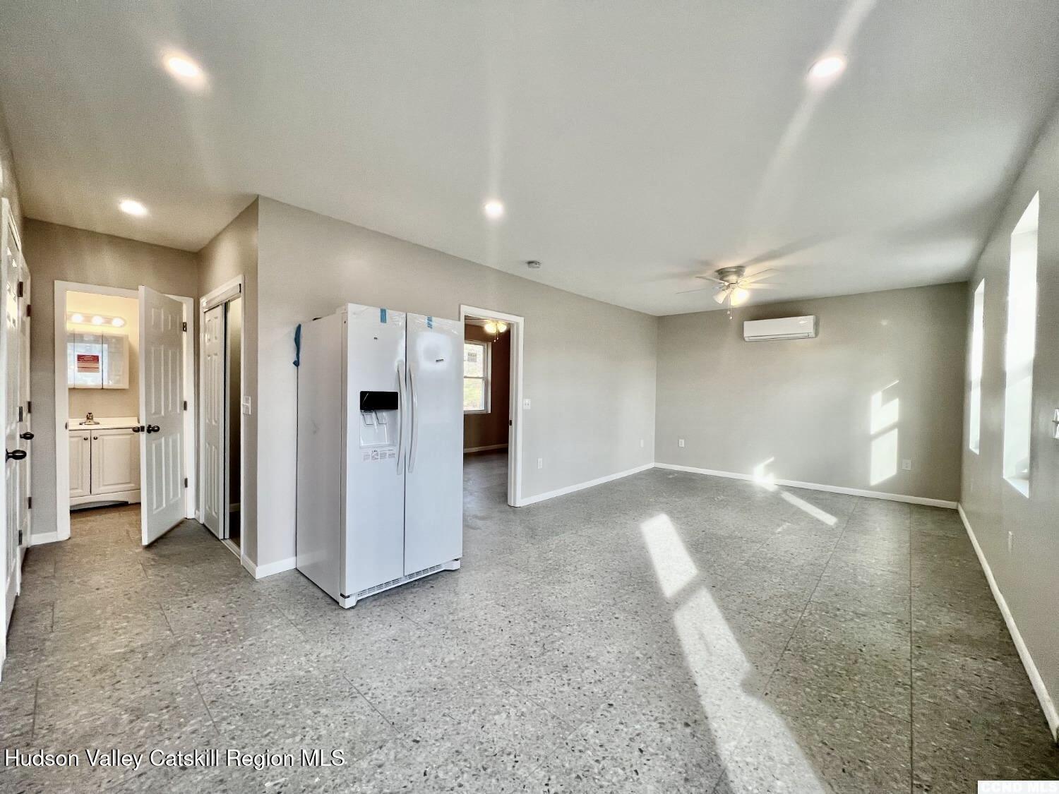 555 Green Lake Road Catskill, NY 12414 - Photo 3 of 10 3