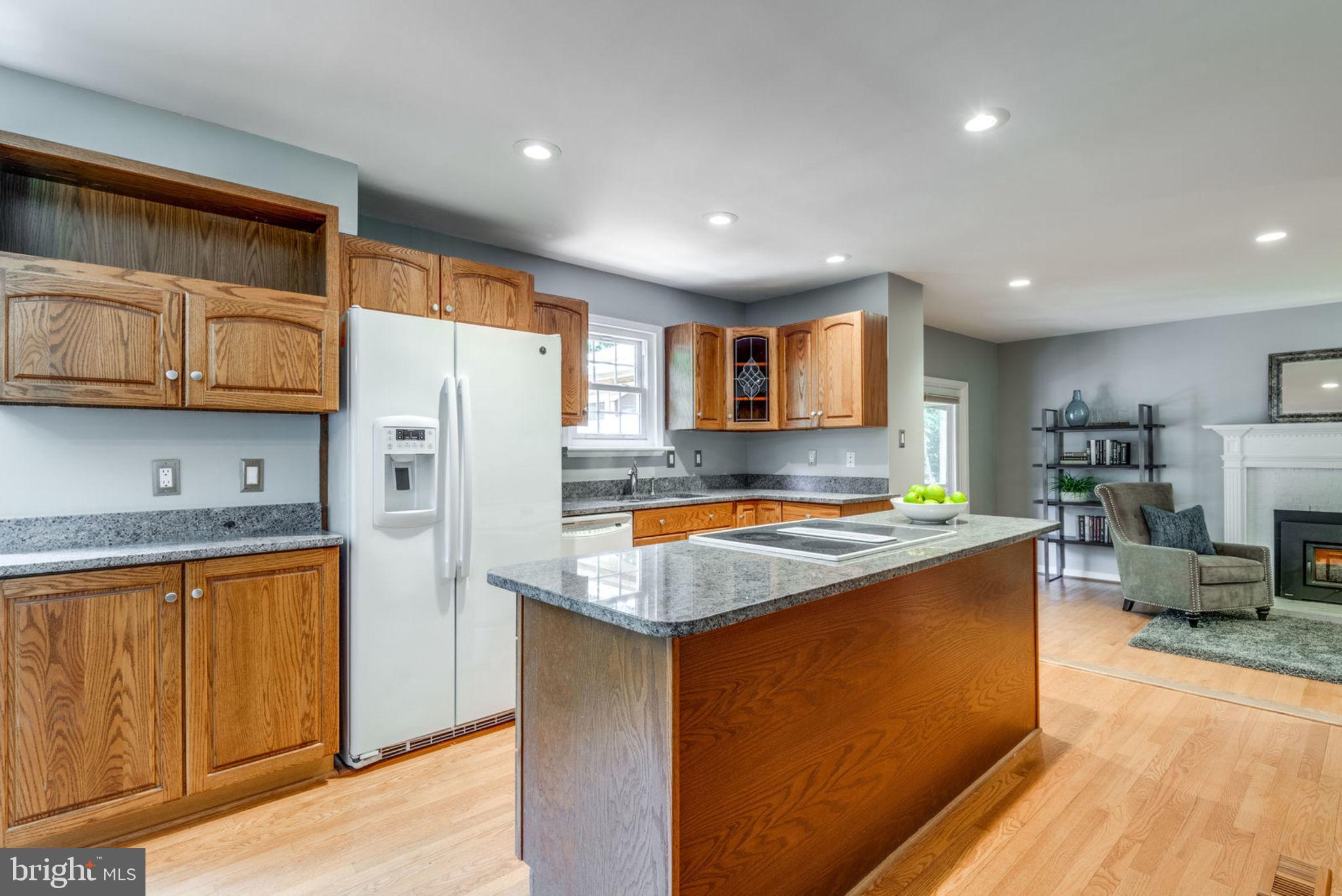 834 Potomac Ridge Court Sterling, VA 20164 - Photo 16 of 45 Gallery Image 16