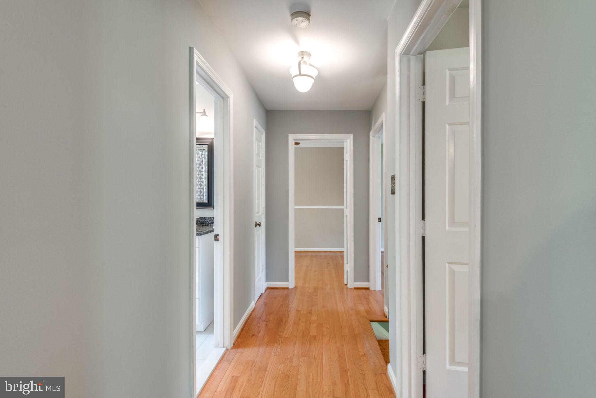 834 Potomac Ridge Court Sterling, VA 20164 - Photo 22 of 45 Gallery Image 22