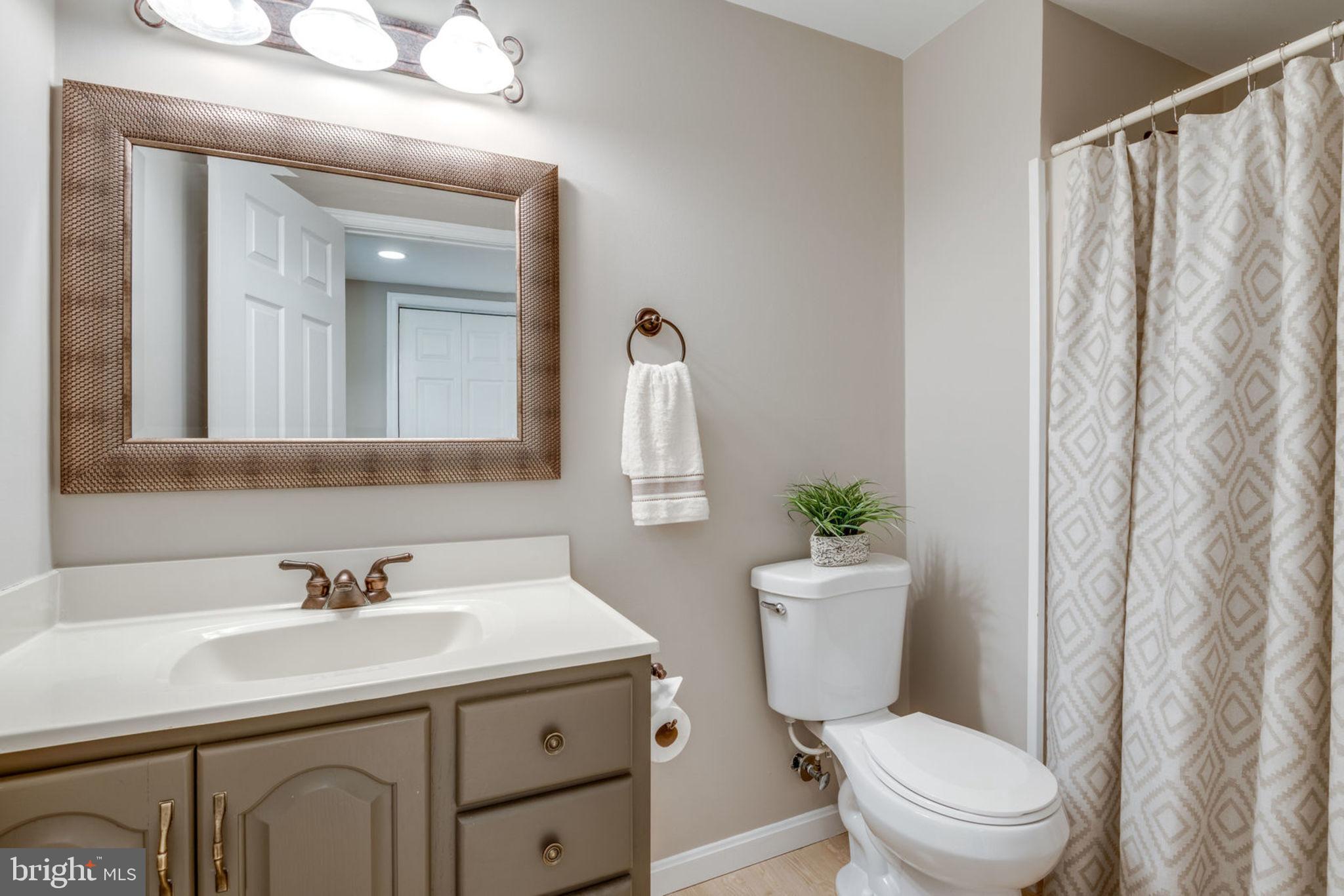 834 Potomac Ridge Court Sterling, VA 20164 - Photo 34 of 45 Gallery Image 34